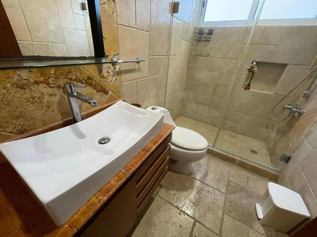 아파트 Luxury Penthouse Best Ocean Views Pools Bbq Maid 라스테레나스