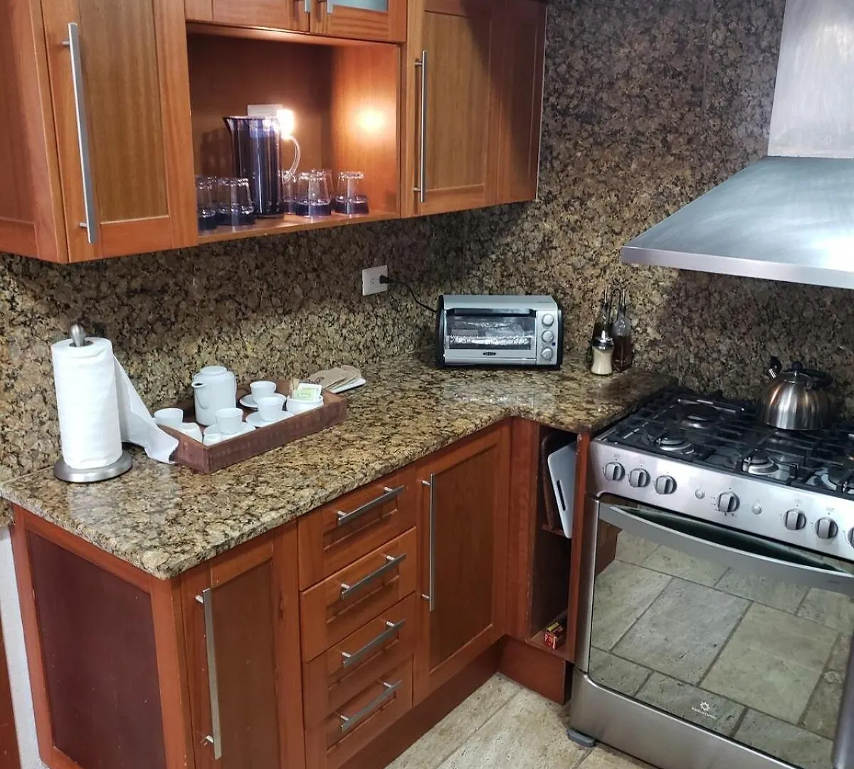Luxury Penthouse Best Ocean Views Pools Bbq Maid 라스테레나스